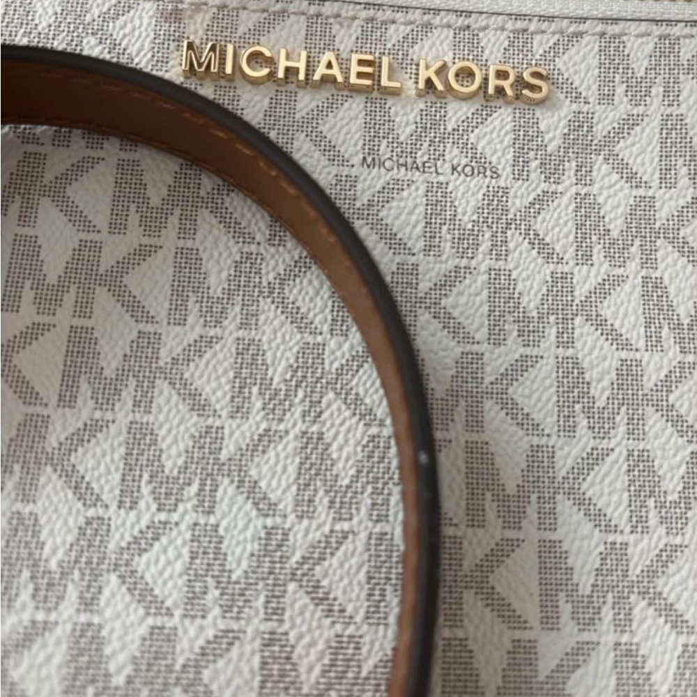 Michael Kors Beige Monogram Interior